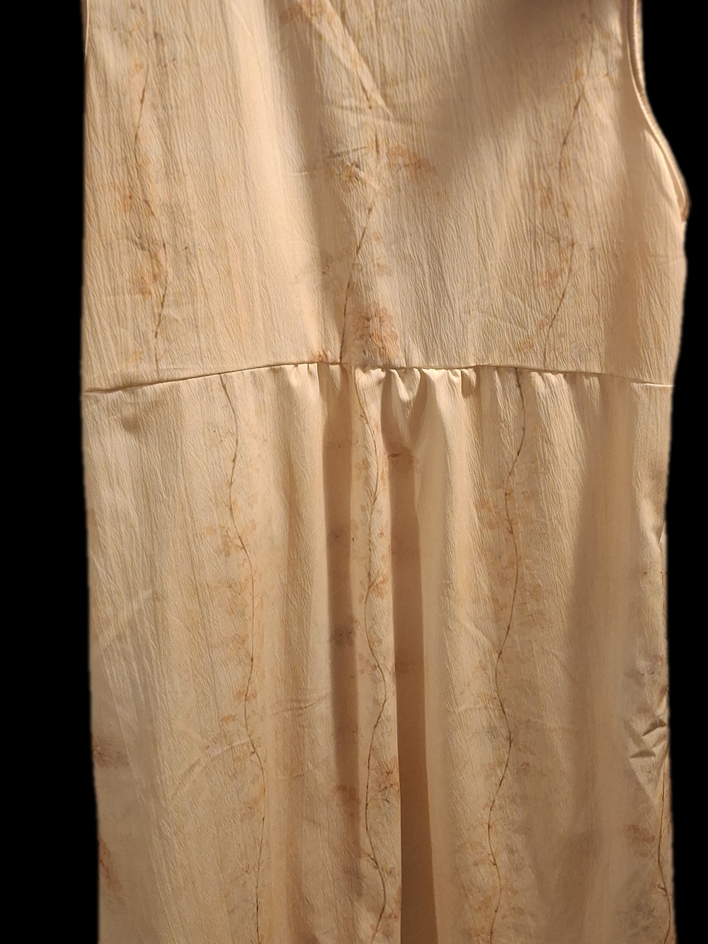 Sleeveless Cream Maxi Dress with Pockets - Picture 8 of 9